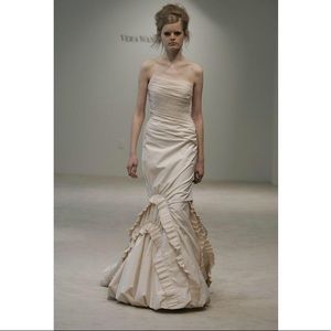 Vera Wang Wedding Gown